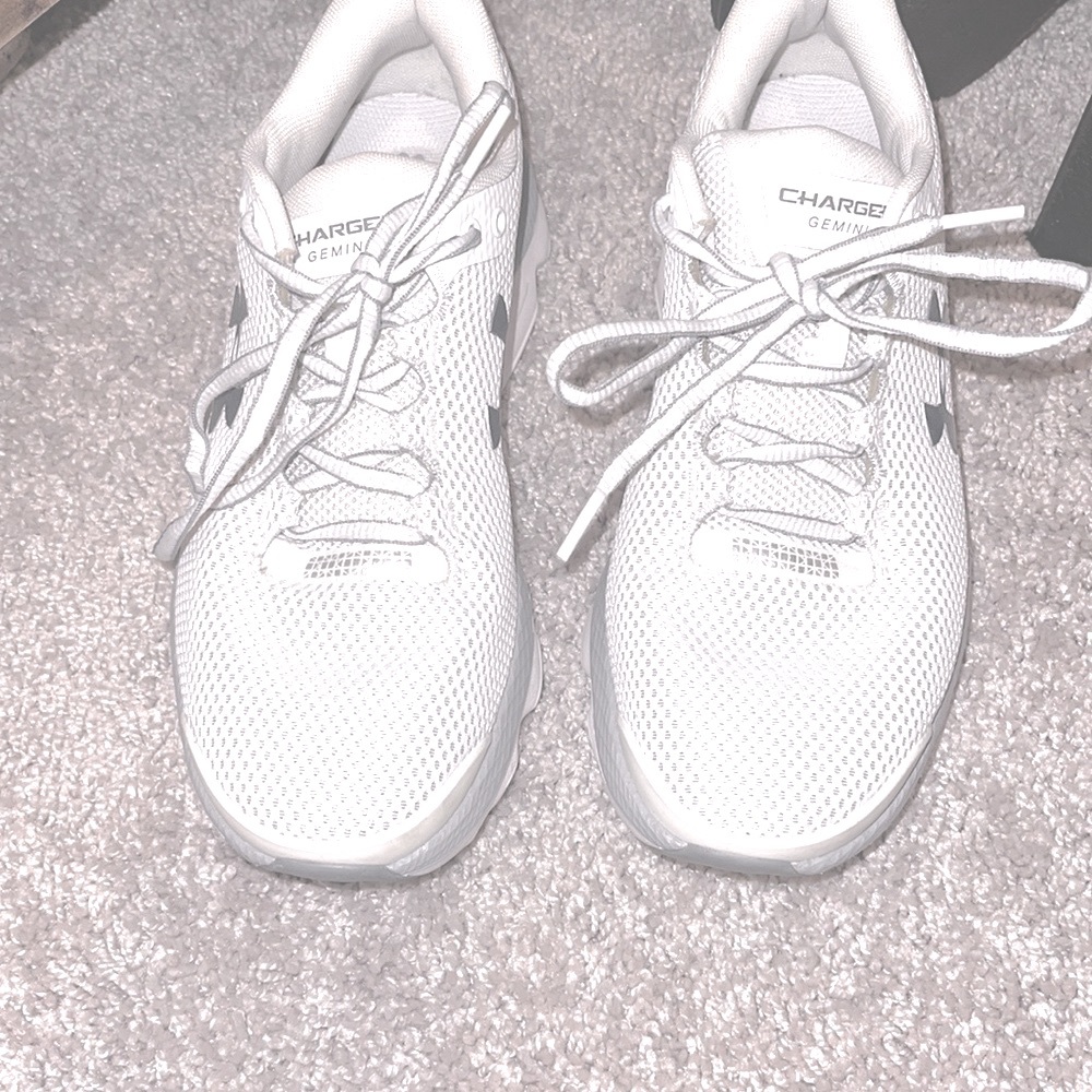 Women’s UA Charged Gemini - Picture 2 of 2
